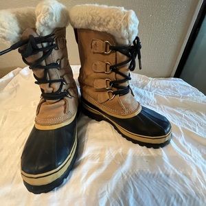 Sorel Caribou Boots